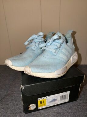 adidas NMD R1 Sneakers